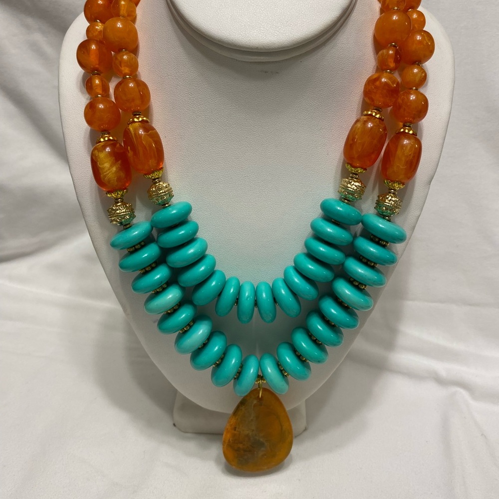 NECKLACE amber resin with green discs. Statement piece. Extra inch in the clasp